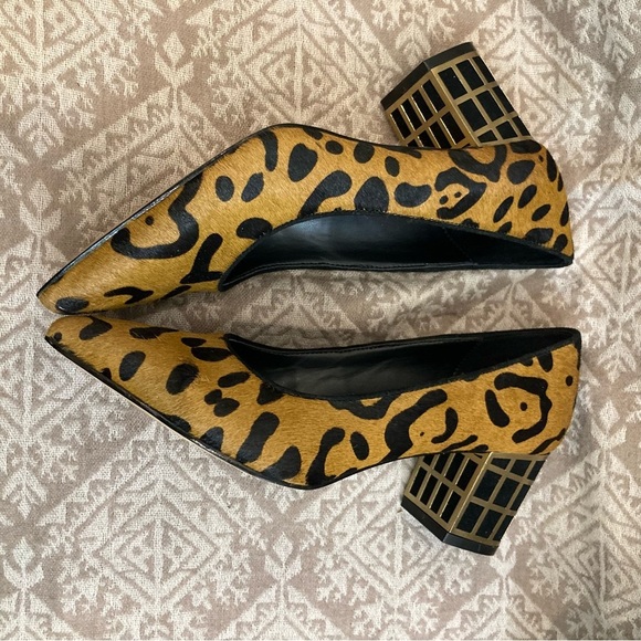 BRIAN ATWOOD Sz 6 Animal Print Pointy Toe Pony Hair Cage Chunky Heel Pumps Shoes - Picture 7 of 10